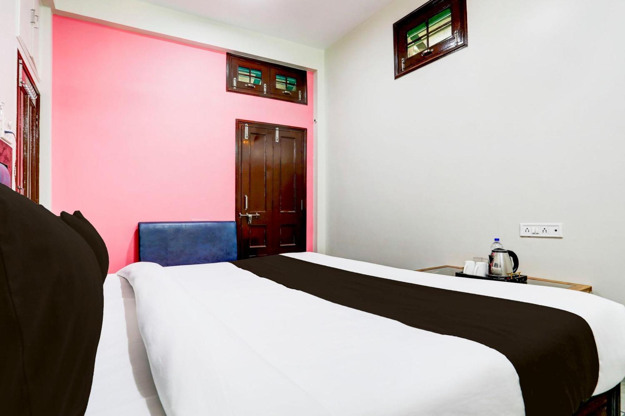 Hotel O The Baba Gest House Indore Ngoại thất bức ảnh